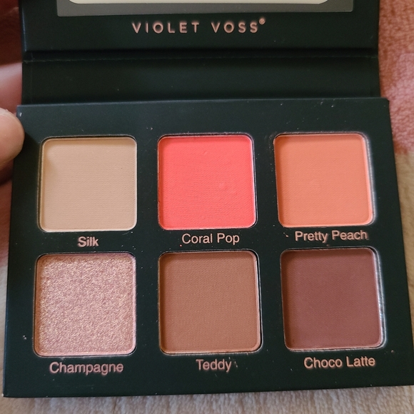 Make up bundle - Picture 5 of 10